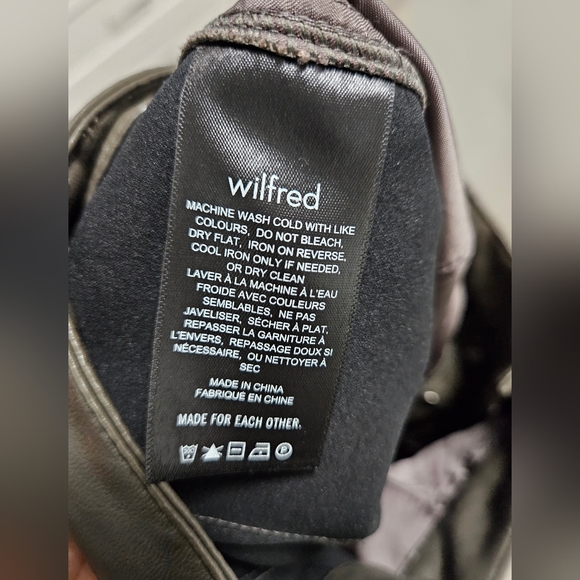 Artizia Wilfred Modern Cargo Pants - Picture 4 of 6